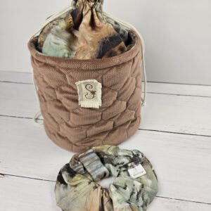 Zestaw kosmetyczka kąpielowa kolory ziemi XL+scrunchie